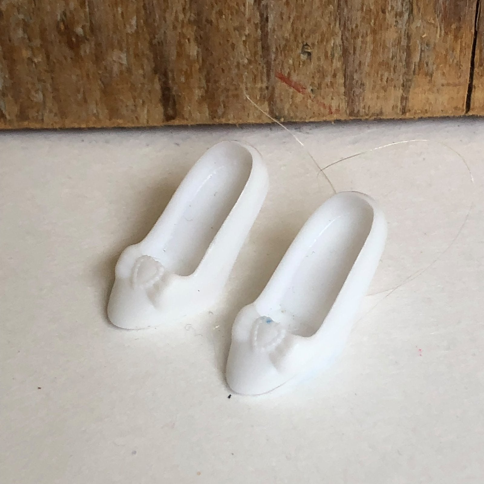 Witte Barbie schoenen met strik, Ophalen of Verzenden, Zo goed als nieuw, Barbie