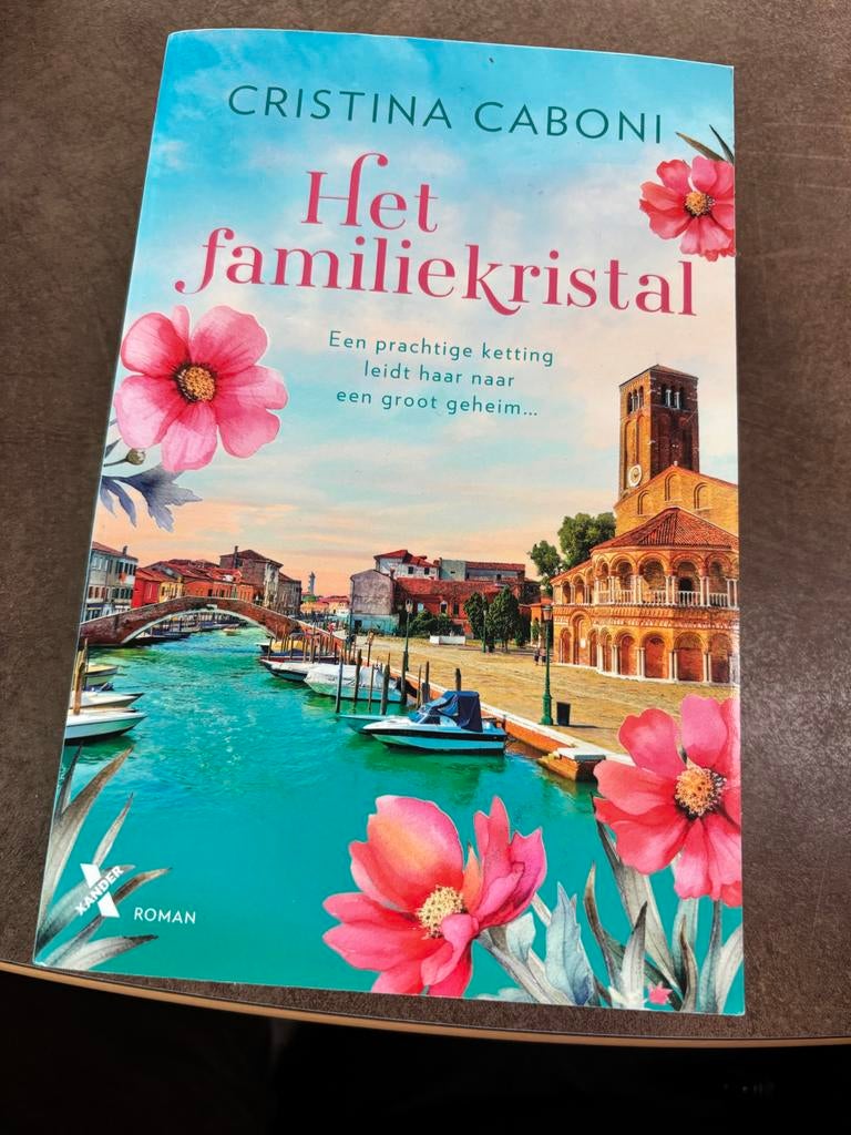 Het Familiekristal - Cristina Caboni (Roman), Boeken, Ophalen of Verzenden, Gelezen