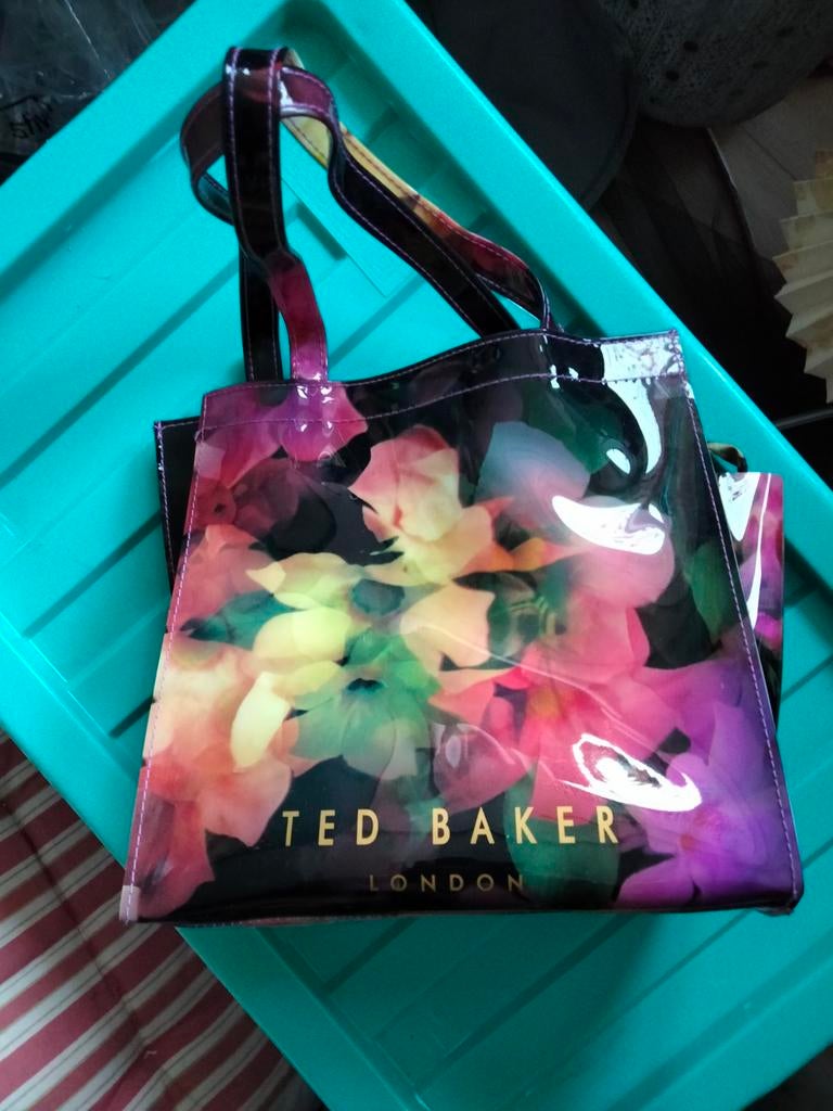 NIEUWE Ted Baker kleine tas met bloemen, Ophalen of Verzenden, Nieuw, Handtas