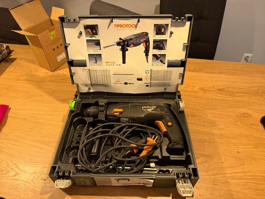 Titel: Protool RHP 2 EQ Boorhamer (Festool) in Topstaat, 600 watt of meer, Boor- en/of Breekhamer, Ophalen of Verzenden, Zo goed als nieuw