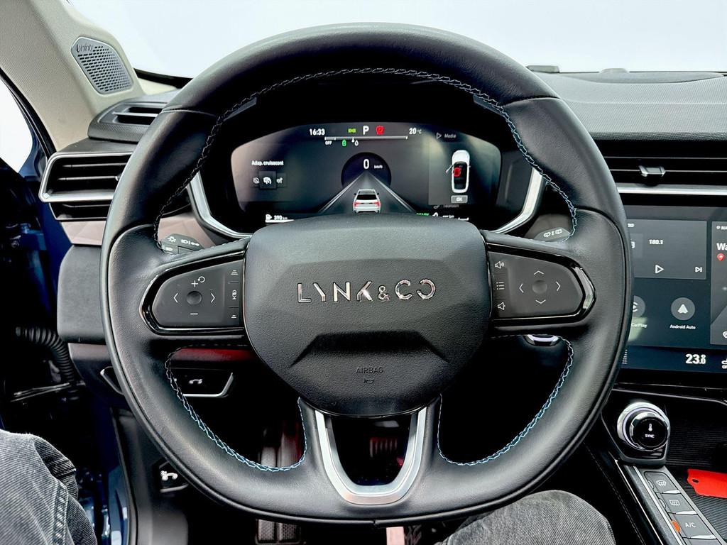 Lynk en Co 01 1.5 MY22 - Je zoekt een auto die direct goed v, Stof, Gebruikt, Euro 6, Met garantie (alle)