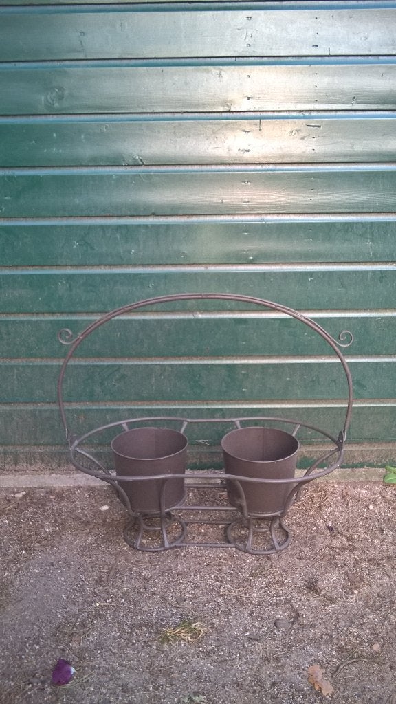 NIEUW SIERLIJKE METALEN BLOEMBAK HENGSEL EN 2 BLOEMPOTTEN, Tuin en Terras, Bloempotten, Ophalen, 40 cm of meer, Rond, Nieuw