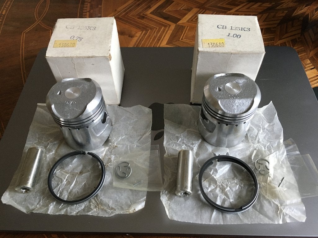 Honda zuigers CB125 / CB250, zuigerveren CB750 nieuw, Ophalen of Verzenden, Nieuw
