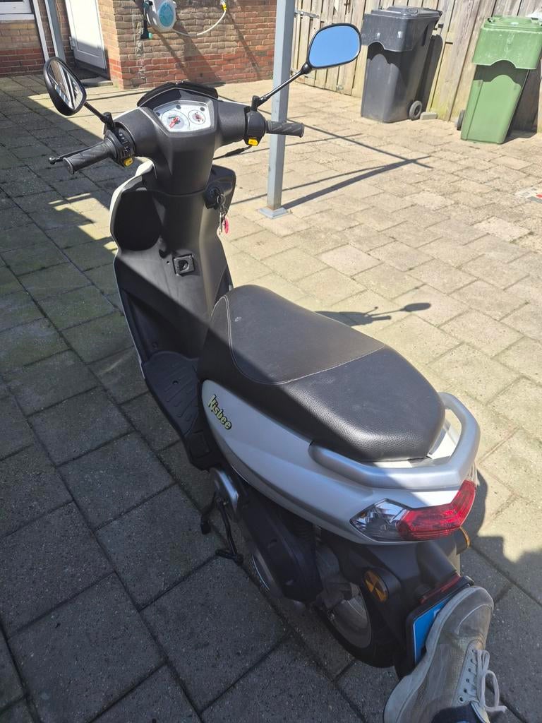 Peugot kisbee ziet er nog als nieuw uit., Fietsen en Brommers, Scooters | Peugeot, Ophalen, Overige modellen, Zo goed als nieuw