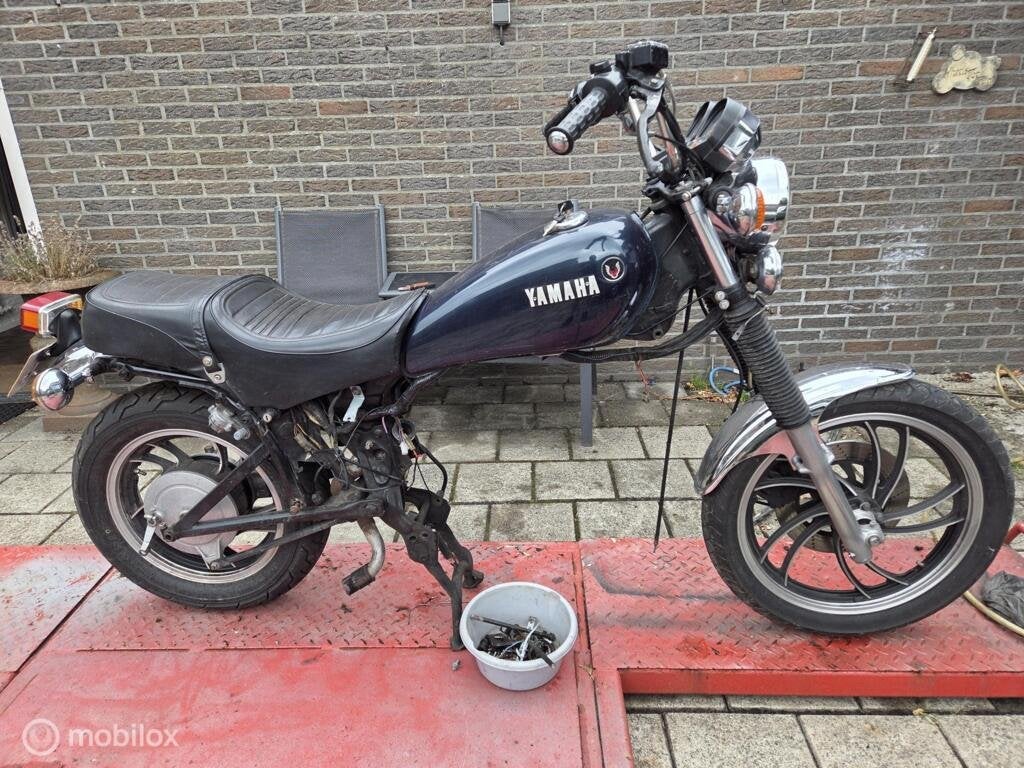 Yamaha XV 750 SE 1983 in onderdelen, Yamaha Corporation, Gebruikt, Japan, Retro-only@kpnmail.nl