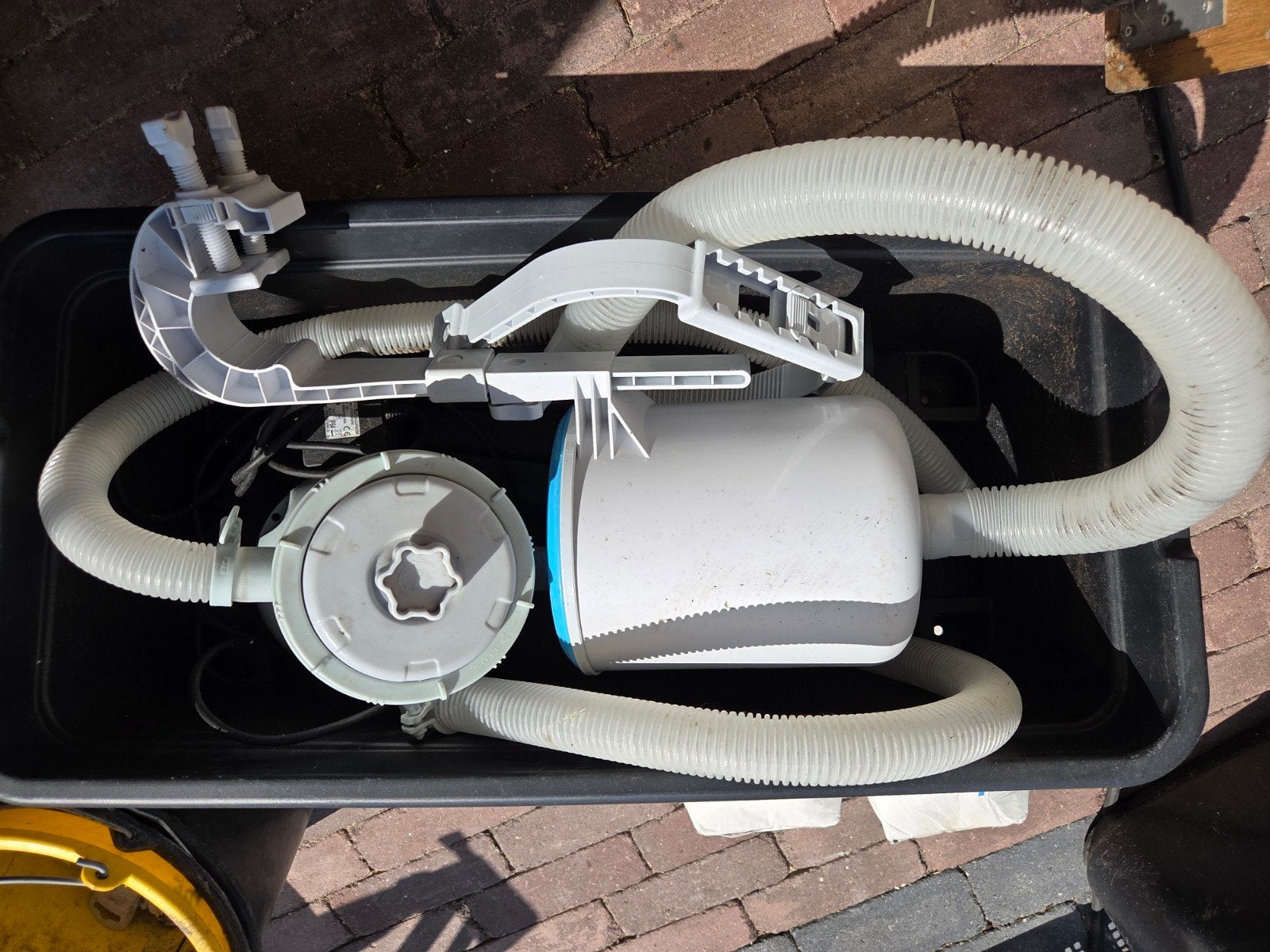 Vida XL Zwembadpomp met filters en slangen, Ophalen, Gebruikt, Zwembadpomp