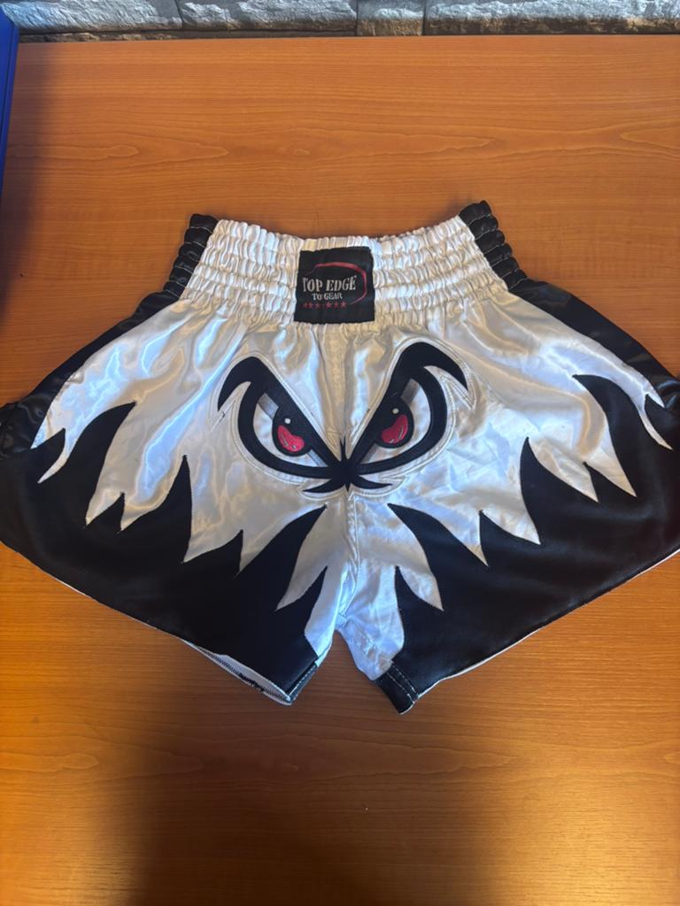 Boks/ kickbox short maat S, Ophalen of Verzenden, Zo goed als nieuw, Bokskleding
