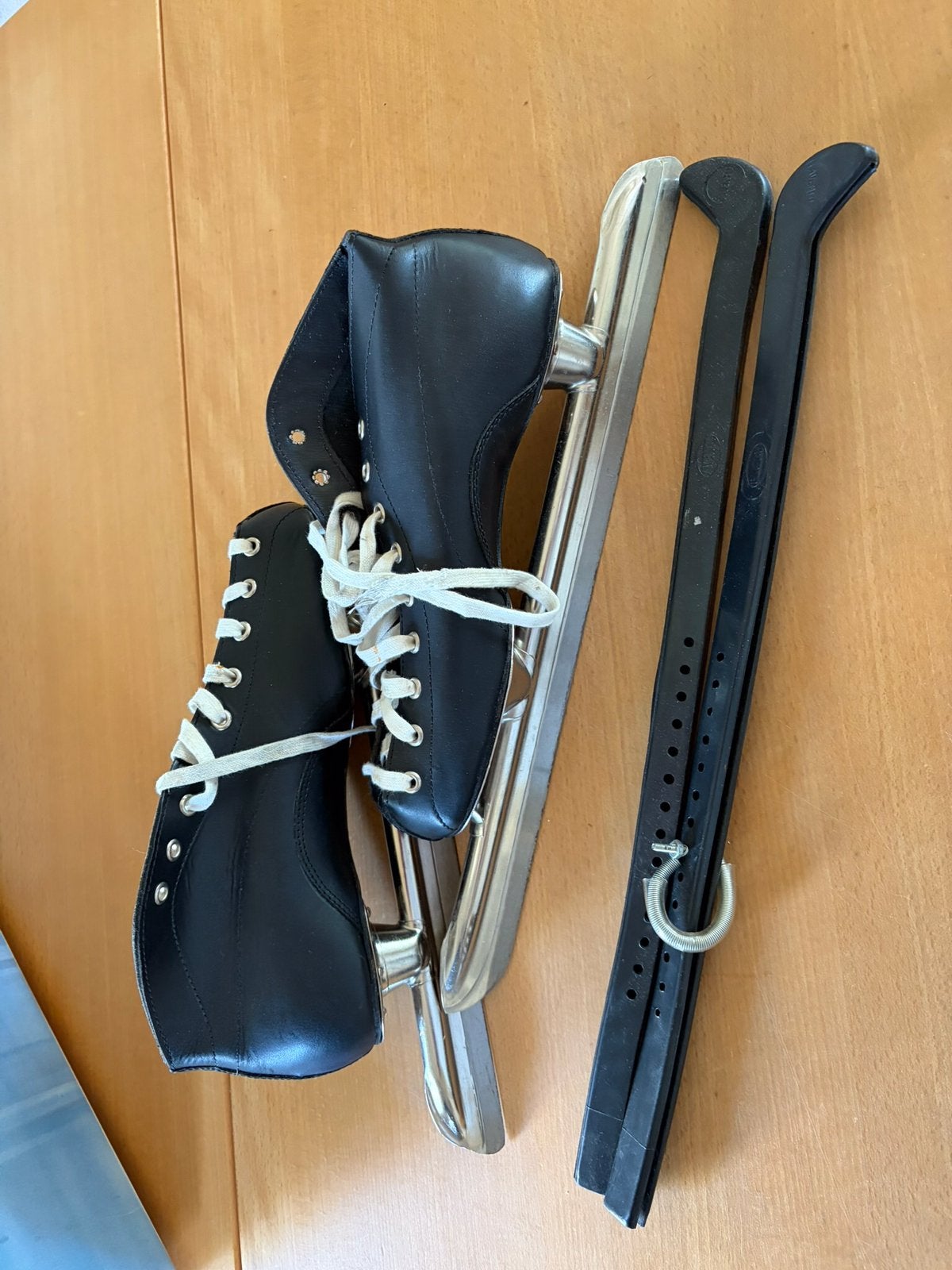 Viking lage Noren, Sport en Fitness, Schaatsen, Ophalen, Viking, Zo goed als nieuw, Noren