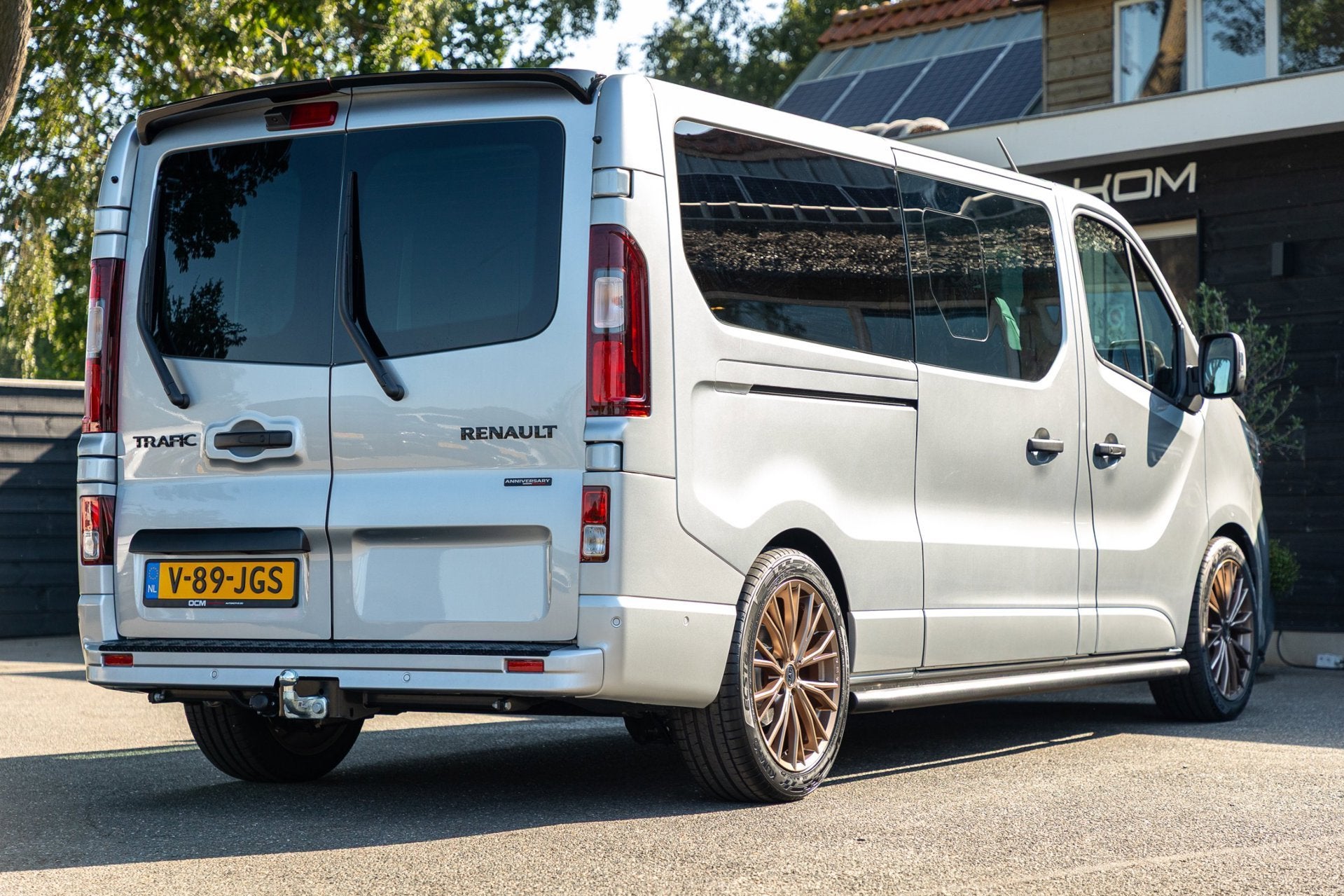 Renault TRAFIC 2.0 Blue dCi EDC 170 T29 L2H1 Extra Dubbele C, Auto's, Bestelauto's, Stof, 4 cilinders, Renault, Bedrijf
