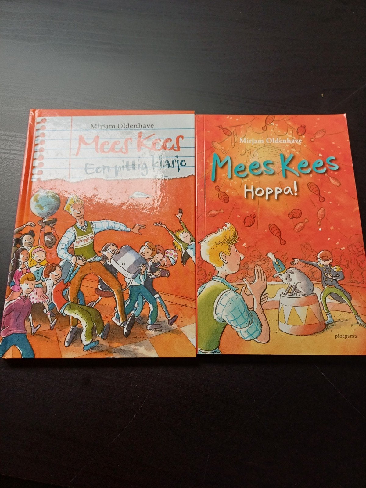 Mees Kees Een pittig Klasje en Hoppa, Ophalen of Verzenden, Zo goed als nieuw, Fictie algemeen