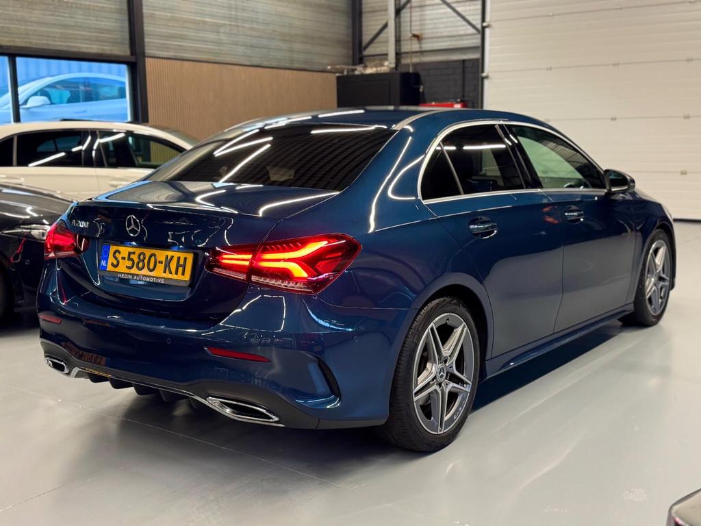 Mercedes-Benz A-klasse 200 Business Solution AMG CAMERA BTW, Auto's, Parkeercamera, Gebruikt, Euro 6, 4 cilinders