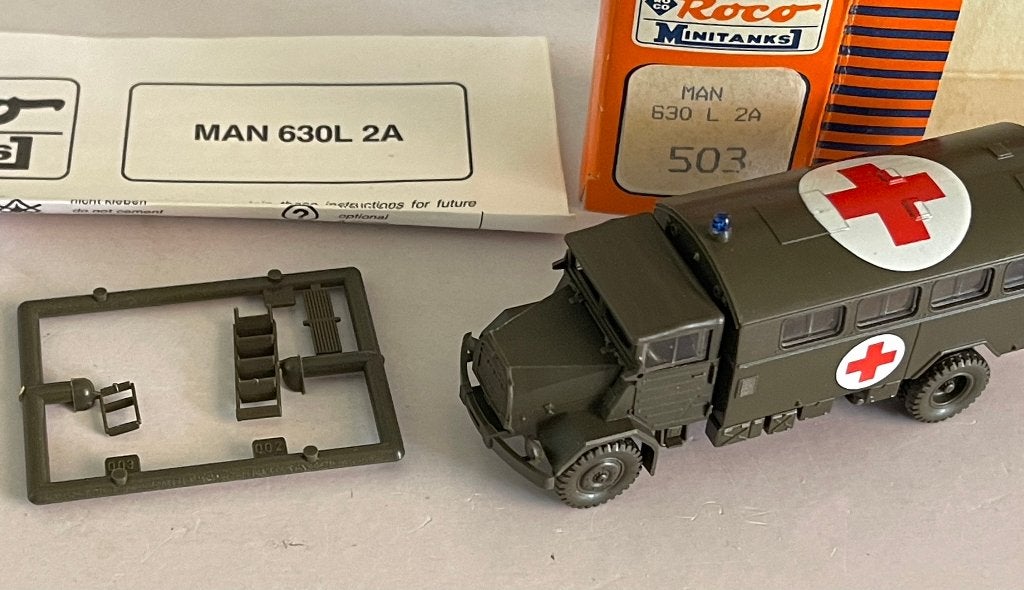 Roco Minitanks 503: MAN 630 L 2A Rode Kruis, Hobby en Vrije tijd, Modelauto's | 1:87, Ophalen of Verzenden, Zo goed als nieuw