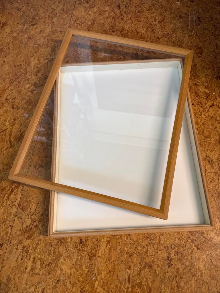 Houten archief vlinderkist met glas en foamlaag, Gebruikt, 50 tot 100 cm, Ophalen of Verzenden, Minder dan 50 cm