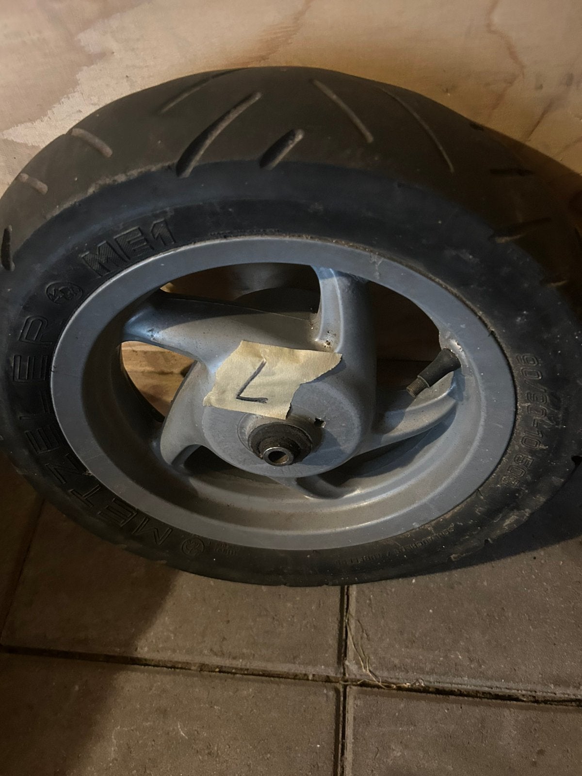Zip type 2 voorvelg, Ophalen of Verzenden, Zo goed als nieuw, Overige typen, Piaggio