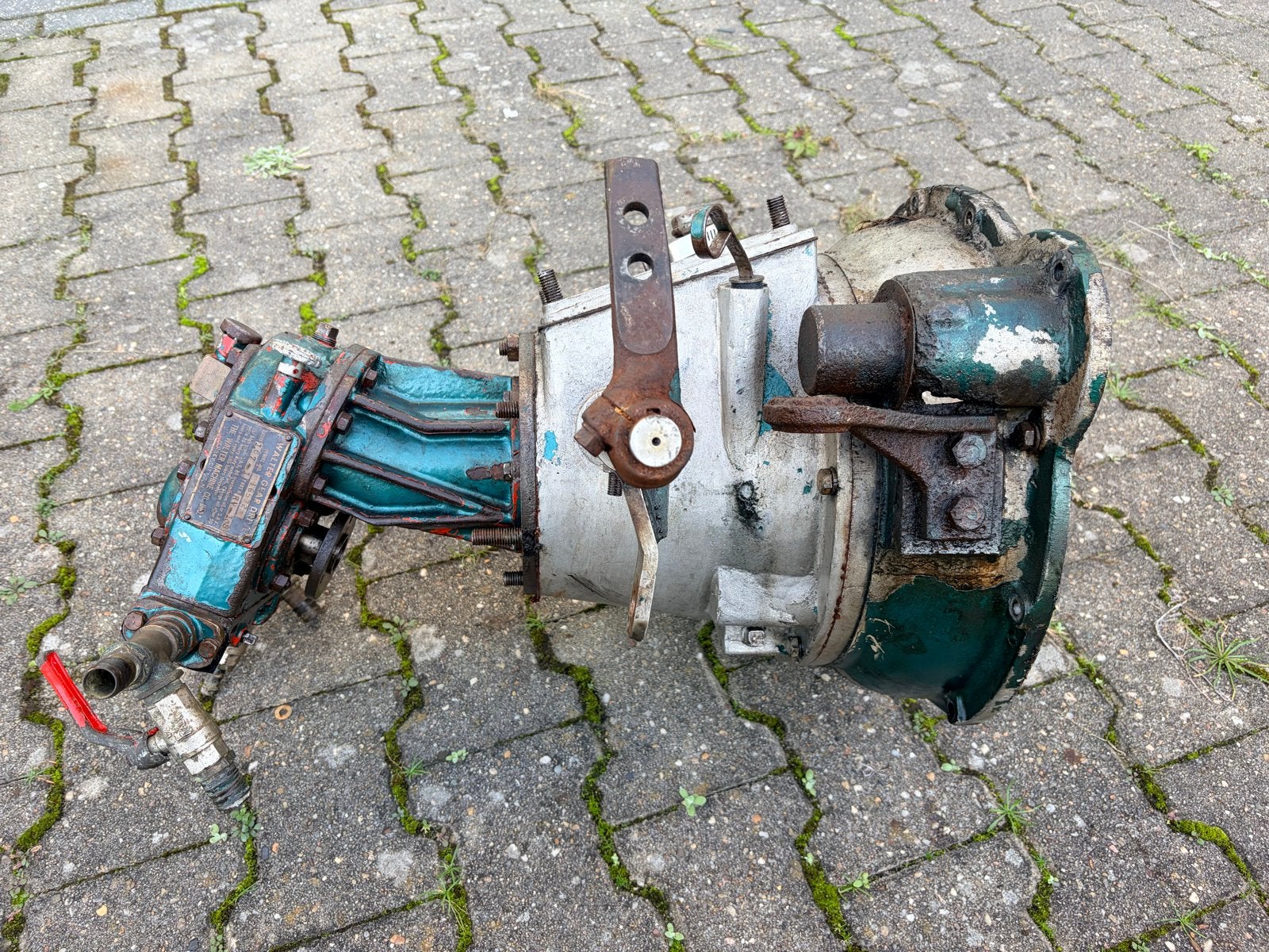 Walter V-drive met westerbeke keerkoppeling, Ophalen, Gebruikt, Motor en Techniek, Motorboot