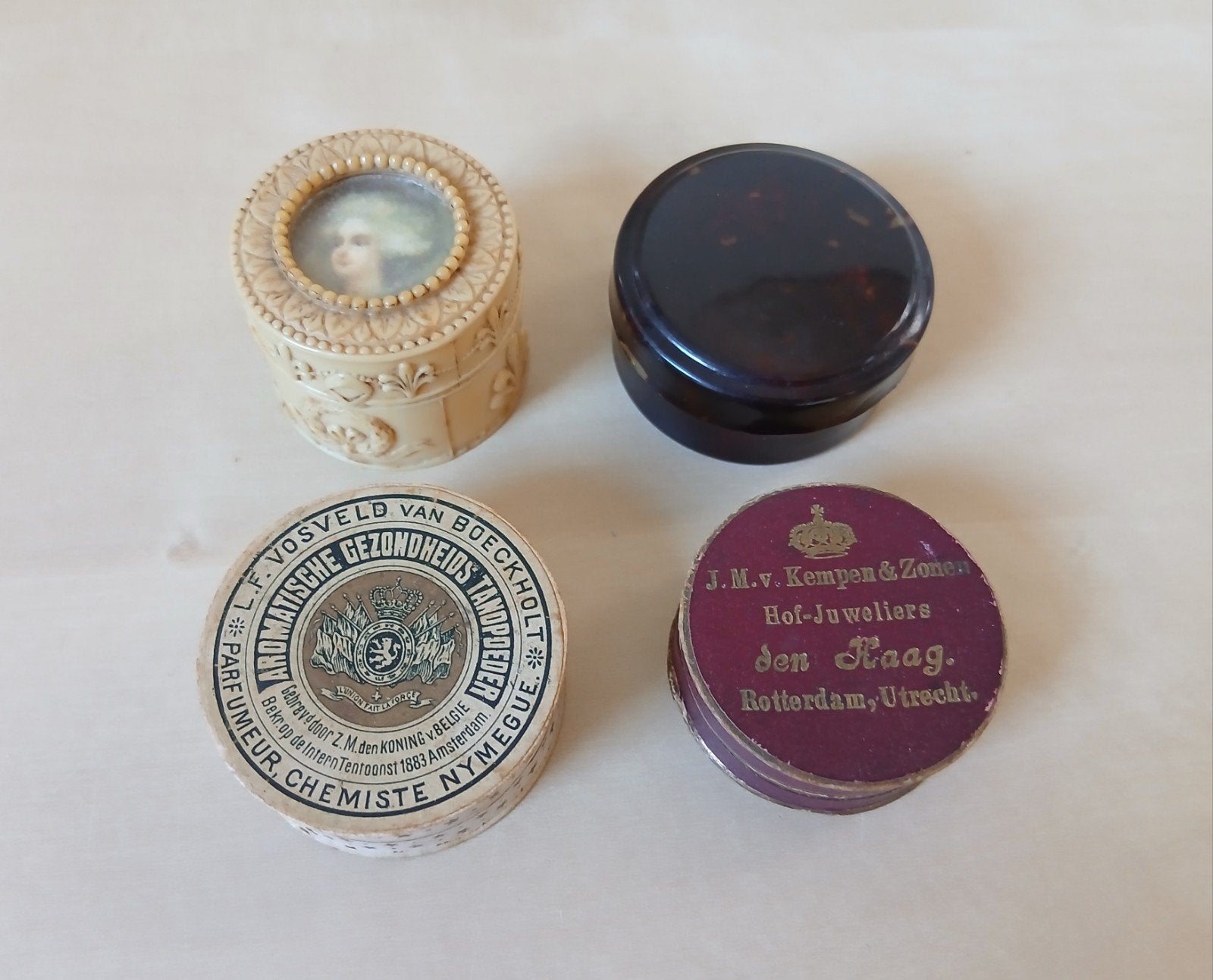 4 kleine oude antieke doosjes bakeliet - karton begin 1900, Antiek en Kunst, Ophalen of Verzenden