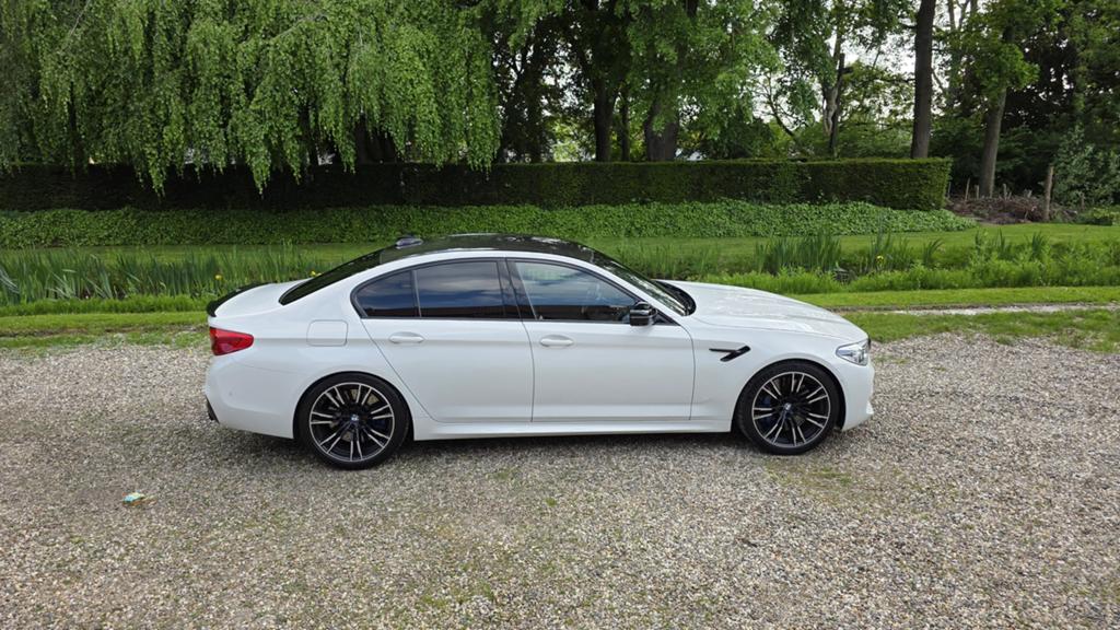 BMW 5-Serie M5 627pk Competition Xdrive Aut. 2018, Auto's, BMW, Automaat, 2000 kg, 4395 cc, Wit