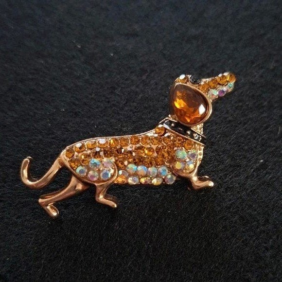 Teckel Broche met Strass, Overige materialen, 4 tot 7 cm, Nieuw, Ophalen of Verzenden