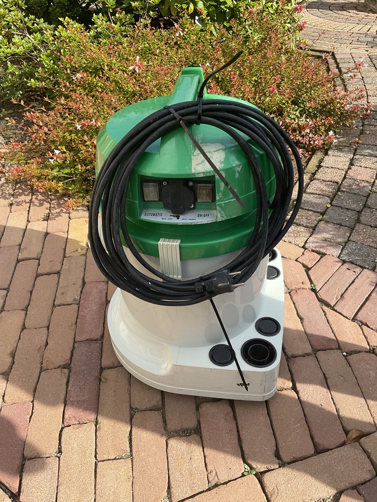 Hitachi WDE 1200 Industriële Stofzuiger met Accessoires, Inclusief accessoires, Gebruikt, Industriële stofzuiger, 1200 tot 1600 watt
