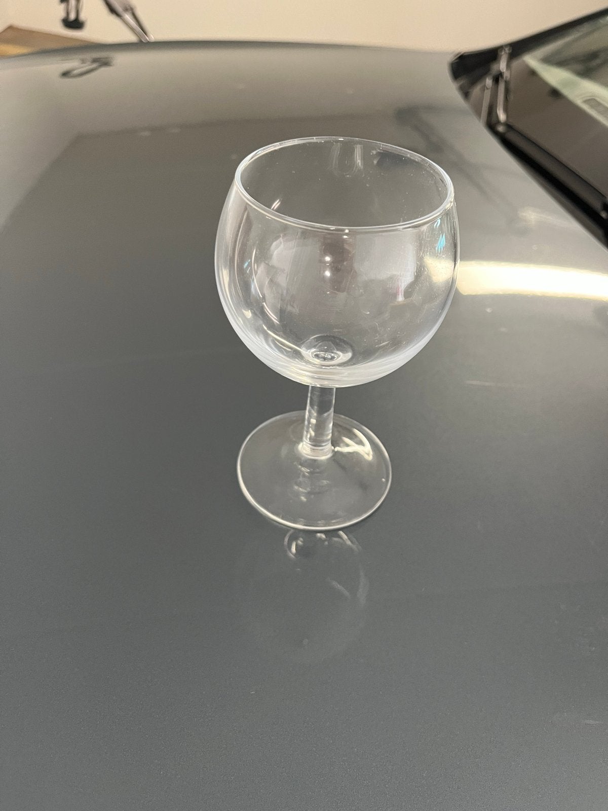 Wijn glas, Ophalen, Zo goed als nieuw, Wit, Overige merken