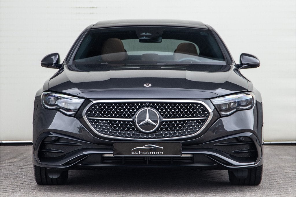 Mercedes-Benz E-Klasse 400 e 4MATIC AMG Premium Plus, Hypers, Auto's, Mercedes-Benz, Automaat, Gebruikt, 4 cilinders, 2145 kg