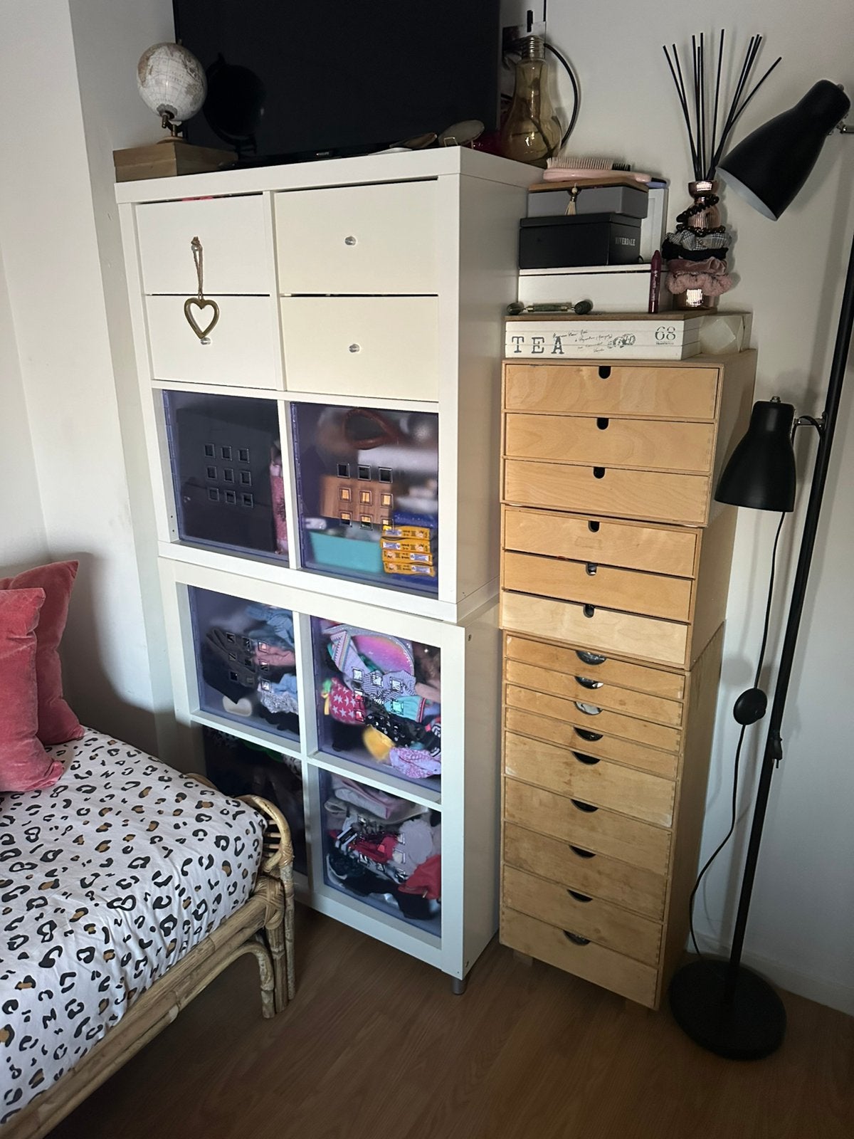 Ikea kallax expedit bivenste met lades, Ophalen of Verzenden, Zo goed als nieuw