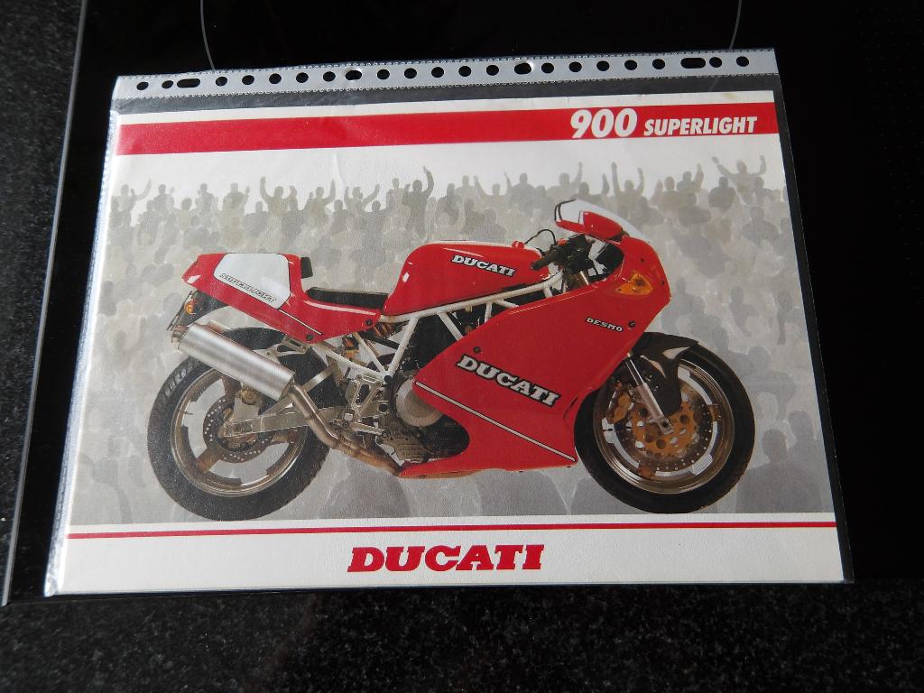 Folder Ducati 900 Superlight, Motoren, Ophalen of Verzenden, Ducati