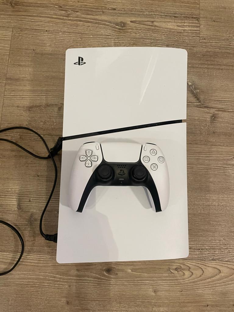 Playstation 5 Disc Versie met Controller, Spelcomputers en Games, Spelcomputers | Sony PlayStation 5, Ophalen, Zo goed als nieuw