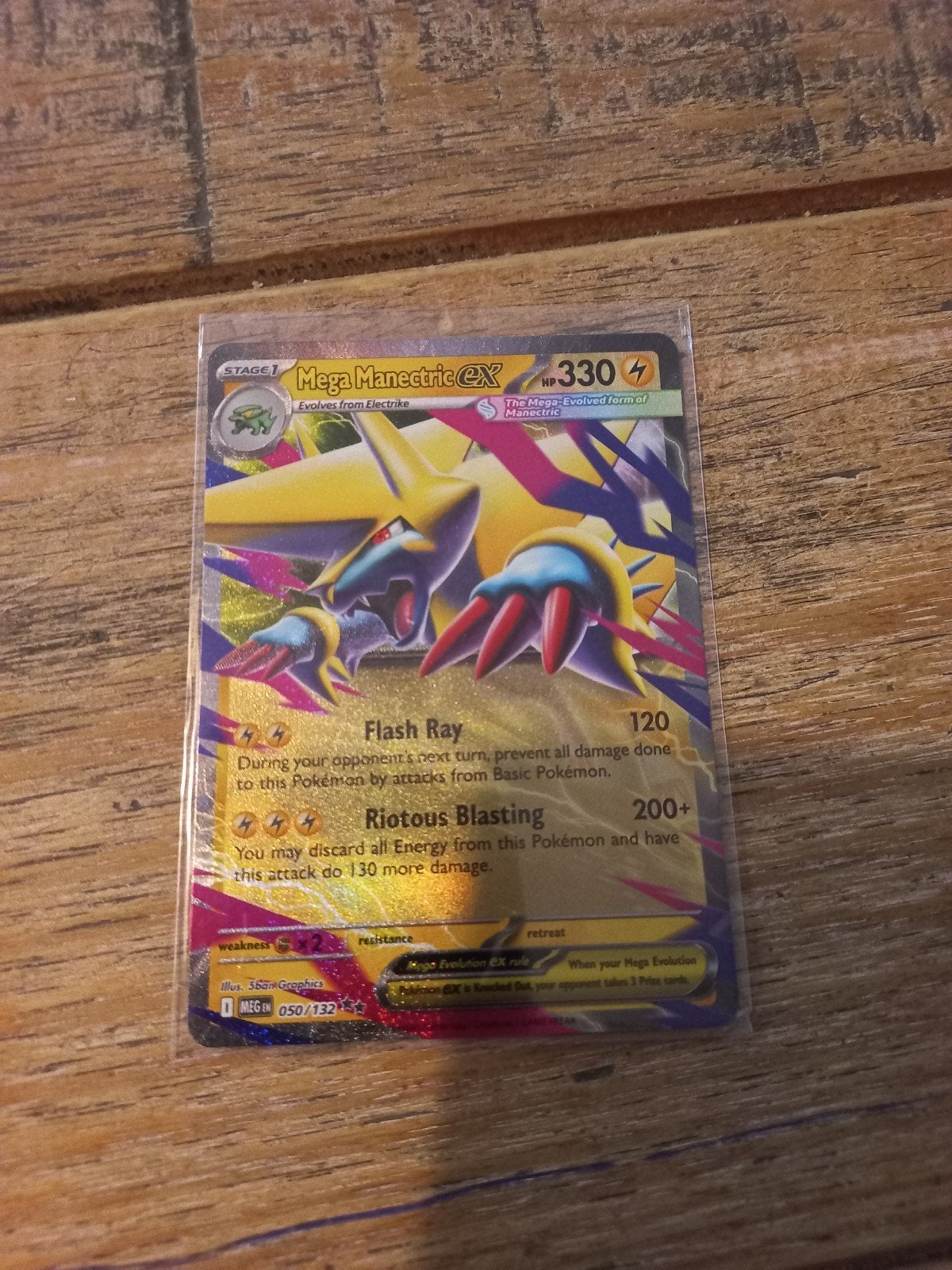 Mega manectric ex, Ophalen of Verzenden, Zo goed als nieuw, Losse kaart, Foil