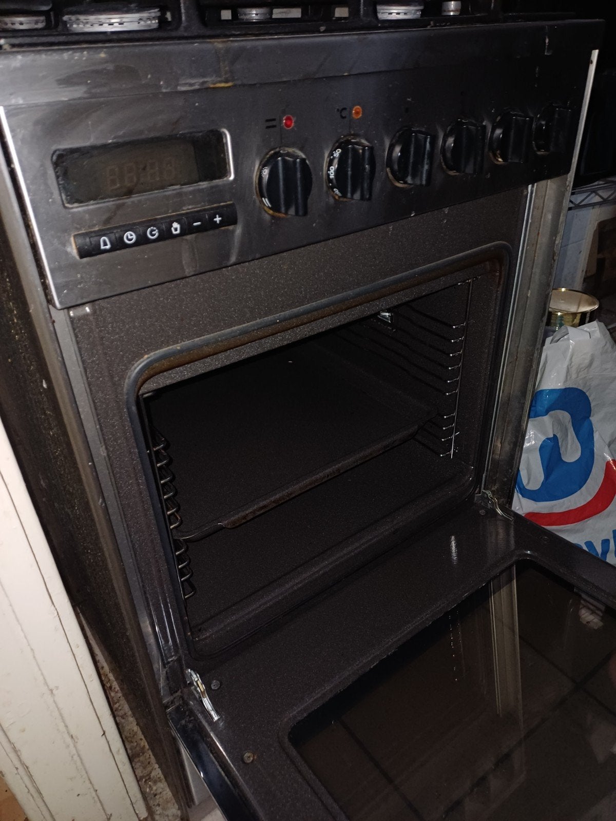 Gratis Gasfornuis, wasmachine, magnetron gratis af te halen., Huis en Inrichting, Haarden, Ophalen of Verzenden, Gebruikt, Vrijstaande haard