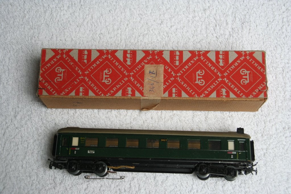 Märklin HO 346/1B Personenrijtuig (2e kl.) van de DB (5.13), Wisselstroom, Wagon, Ophalen of Verzenden, Zo goed als nieuw