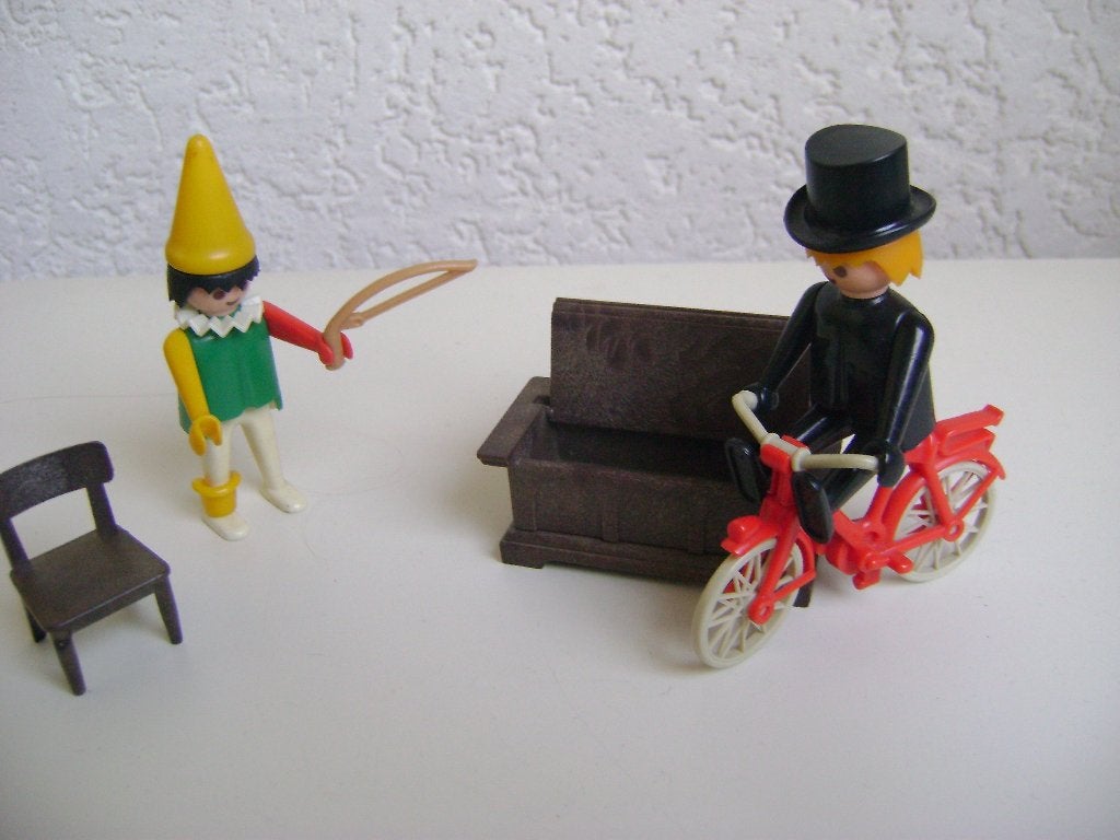 4del playmobielsetje circus directeur op fiets clown kist en, Ophalen of Verzenden, Zo goed als nieuw, Losse onderdelen, Figuren
