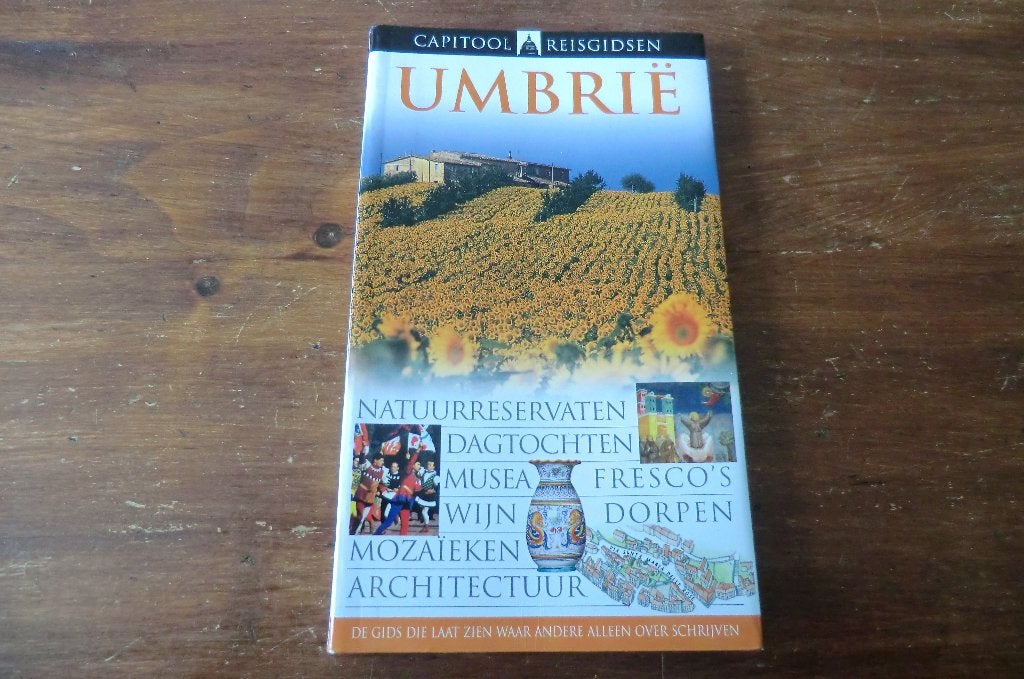 reisgids - Umbrië - capitool (2007) / Perugia, Gubbio, Boeken, Reisgidsen, Zo goed als nieuw, Reisgids of -boek, Europa, Capitool
