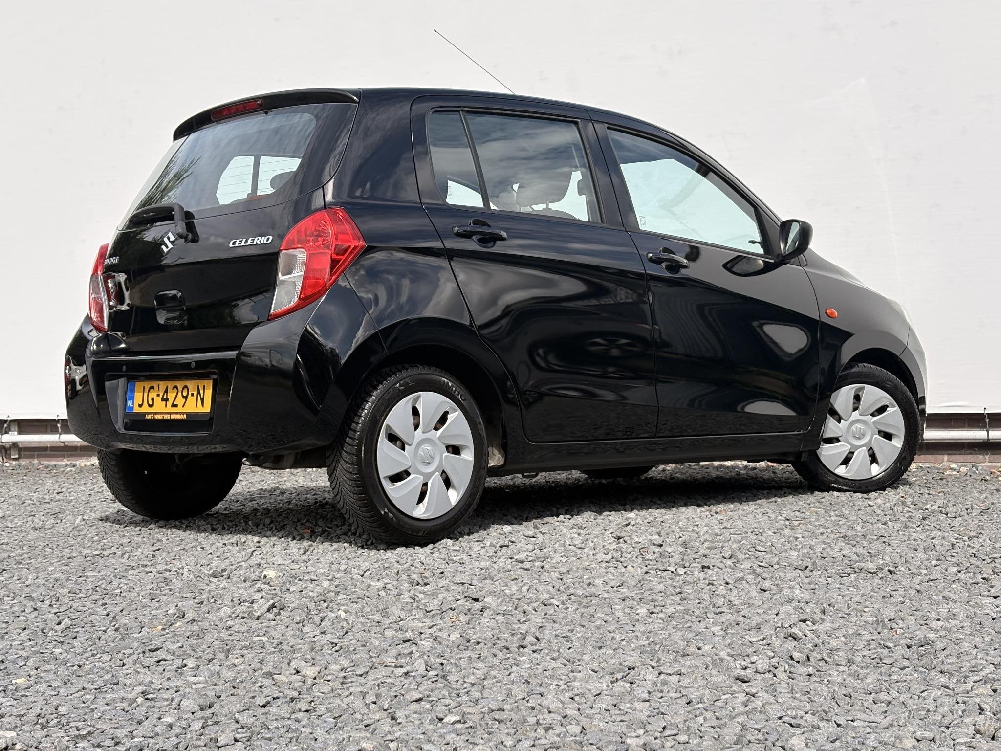 Suzuki Celerio 1.0 Comfort Parkeersensoren Voor en Achter, N, Auto's, Gebruikt, Euro 6, 400 kg, Origineel Nederlands