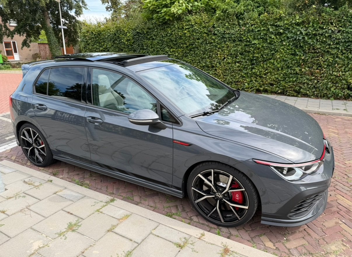 Volkswagen Golf gti clubsport, Auto's, Dealer onderhouden, Zwart, 4 cilinders, 1984 cc