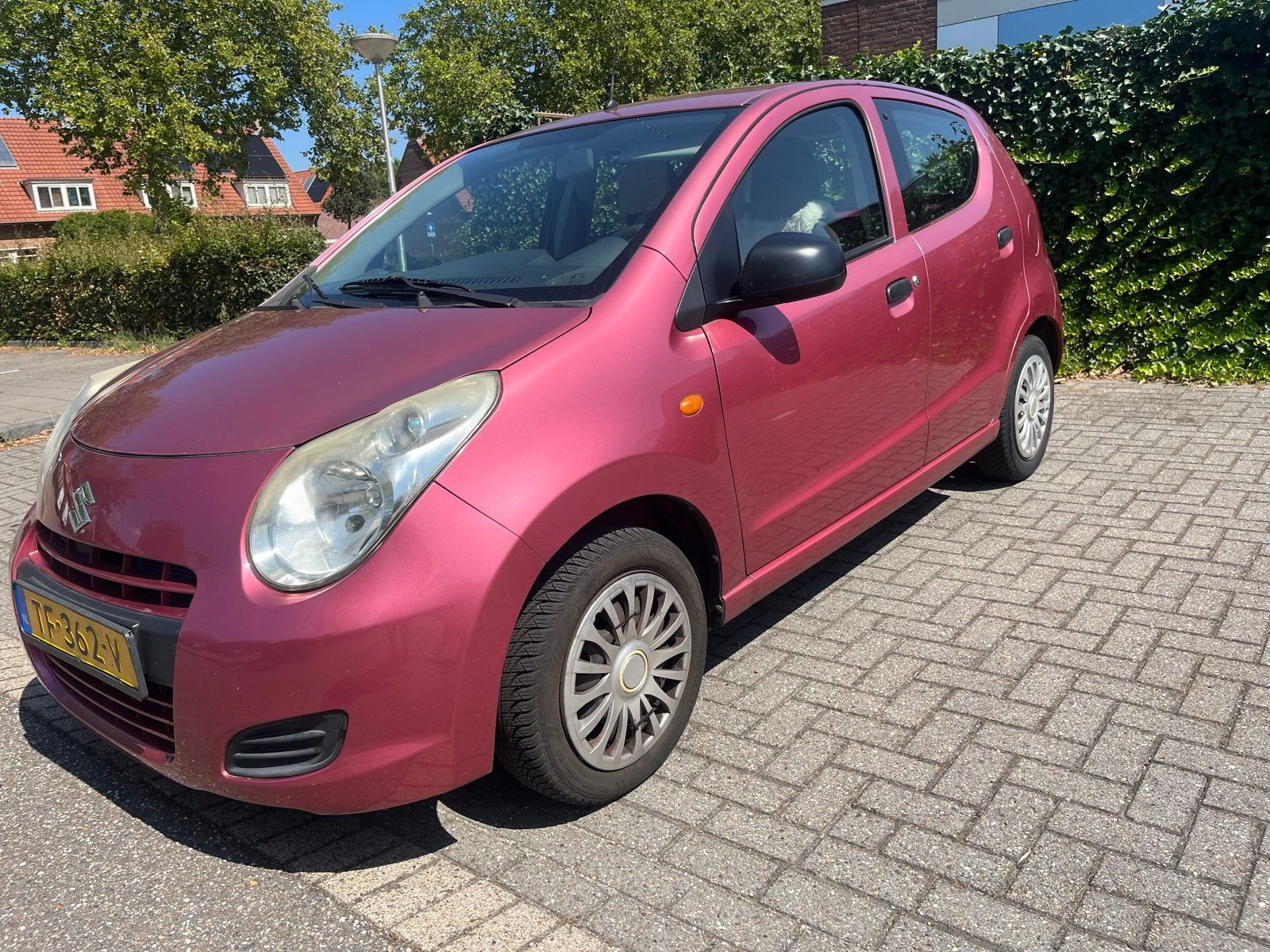 Suzuki Alto 1.0 2011 Rood Roze met airco km78359, Voorwielaandrijving, 200 kg, 4 stoelen, Handgeschakeld