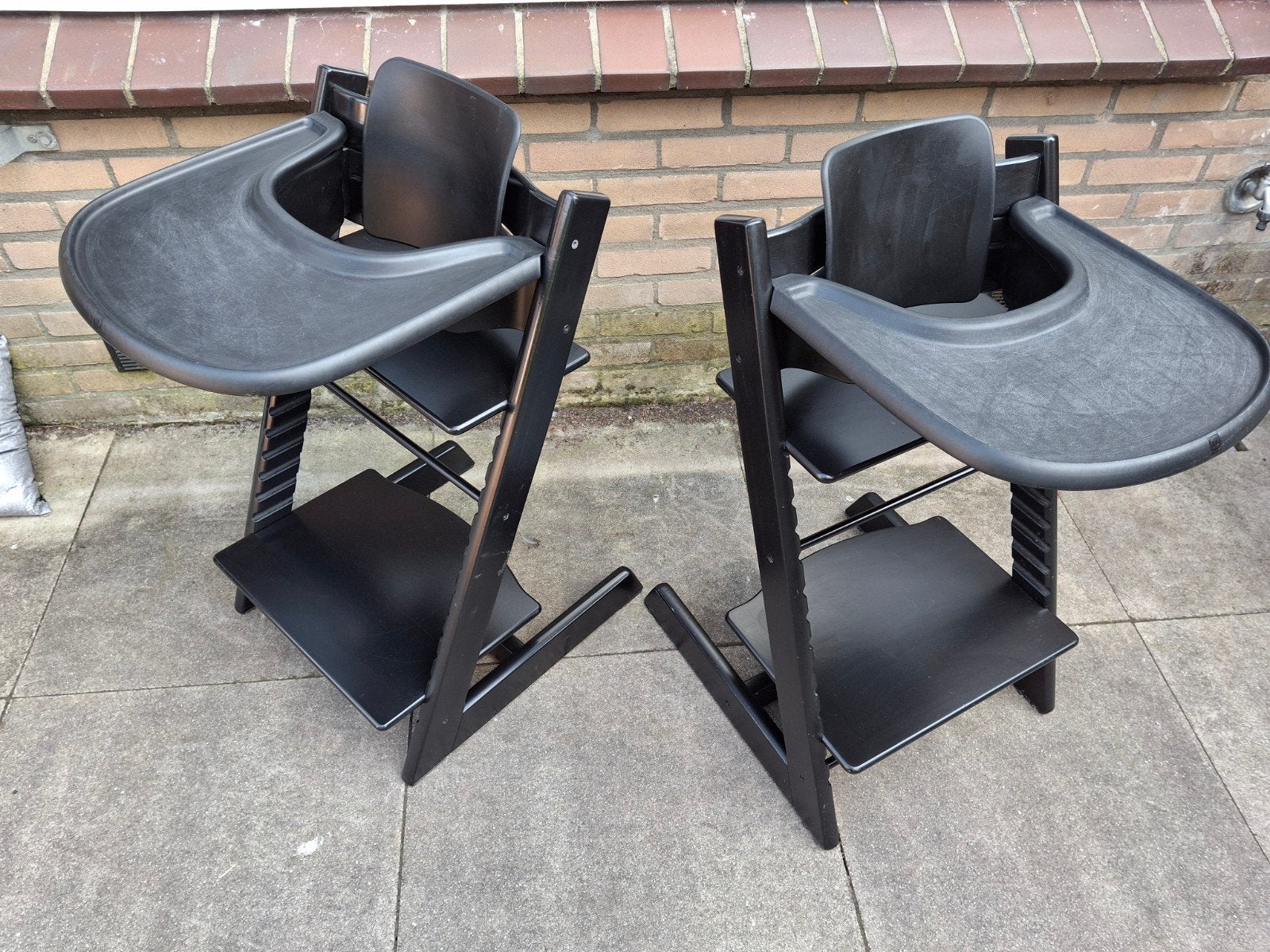 2x Stokke Tripp Trapp stoel, met tafelblad en babyset, Ophalen, Gebruikt, Meegroeistoel, Aanschuifbaar