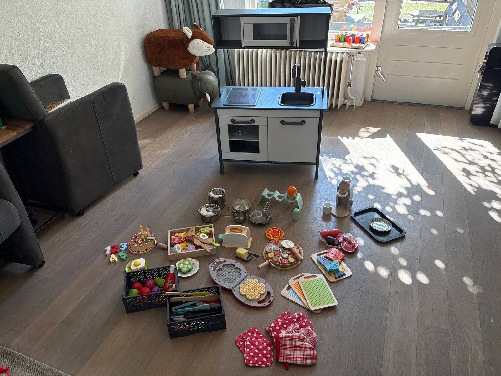 Ikea speelkeuken met uitgebreide accessoires set, Kinderen en Baby's, Ophalen, Gebruikt, Hout, Speelkeuken