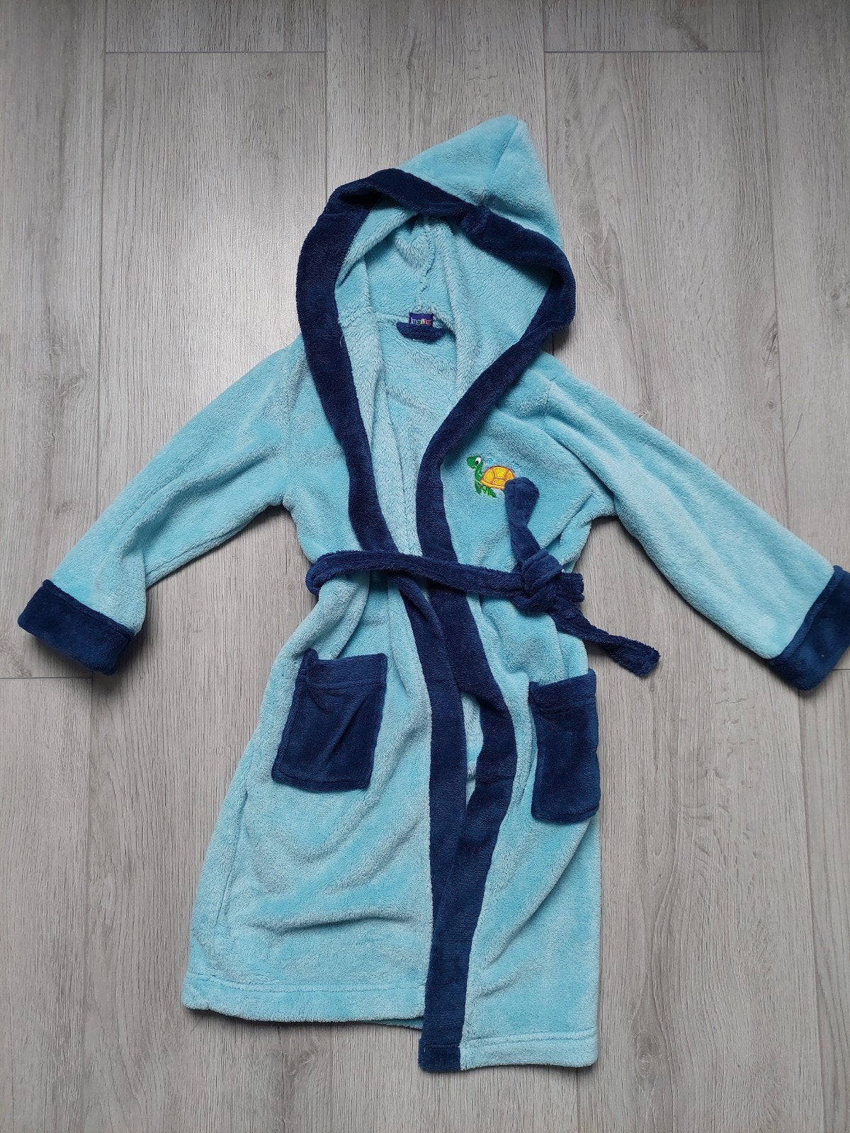 Badjas maat 110/116 jongen ochtendjas, Ophalen of Verzenden, Zo goed als nieuw, Jongen, Nacht- of Onderkleding