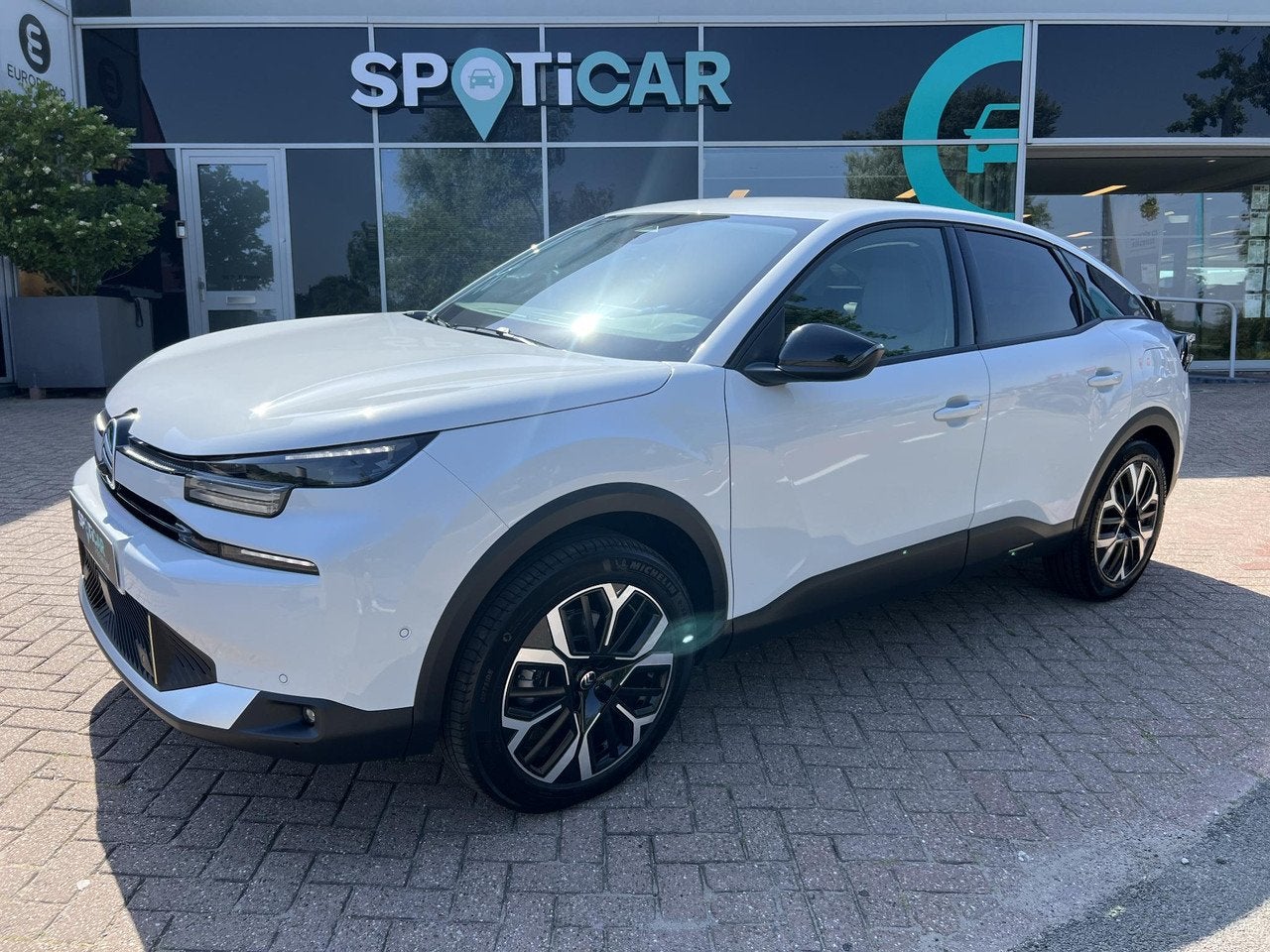 Citroën C4 1.2 Hybrid 145 Max Automaat | Draadloze telefoon, Auto's, Automaat, 145 pk, Automatische klimaatregeling, Gebruikt