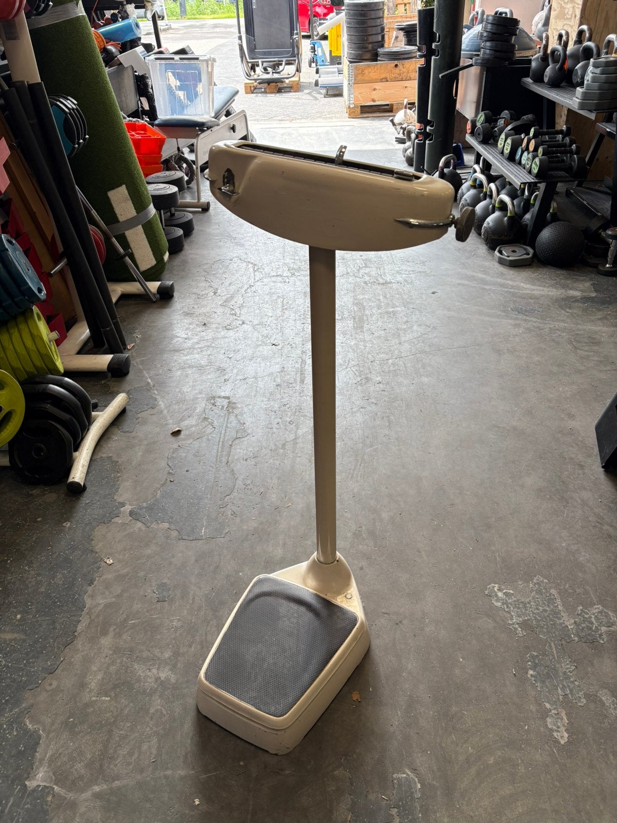 Oldskool boks of sport weegschaal, Witgoed en Apparatuur, Weegschalen, Ophalen, Gebruikt, Weegschaal, 100 kg of meer