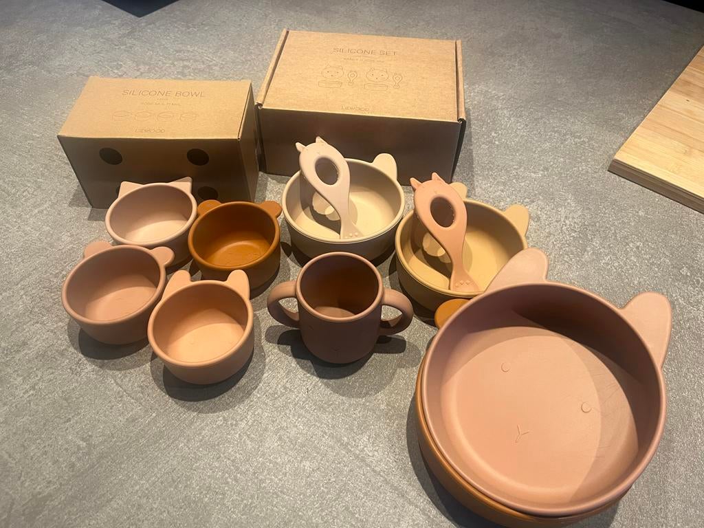 Liewood siliconen servies set voor baby's en kinderen, Overige materialen, Ophalen of Verzenden, Zo goed als nieuw, Overige stijlen