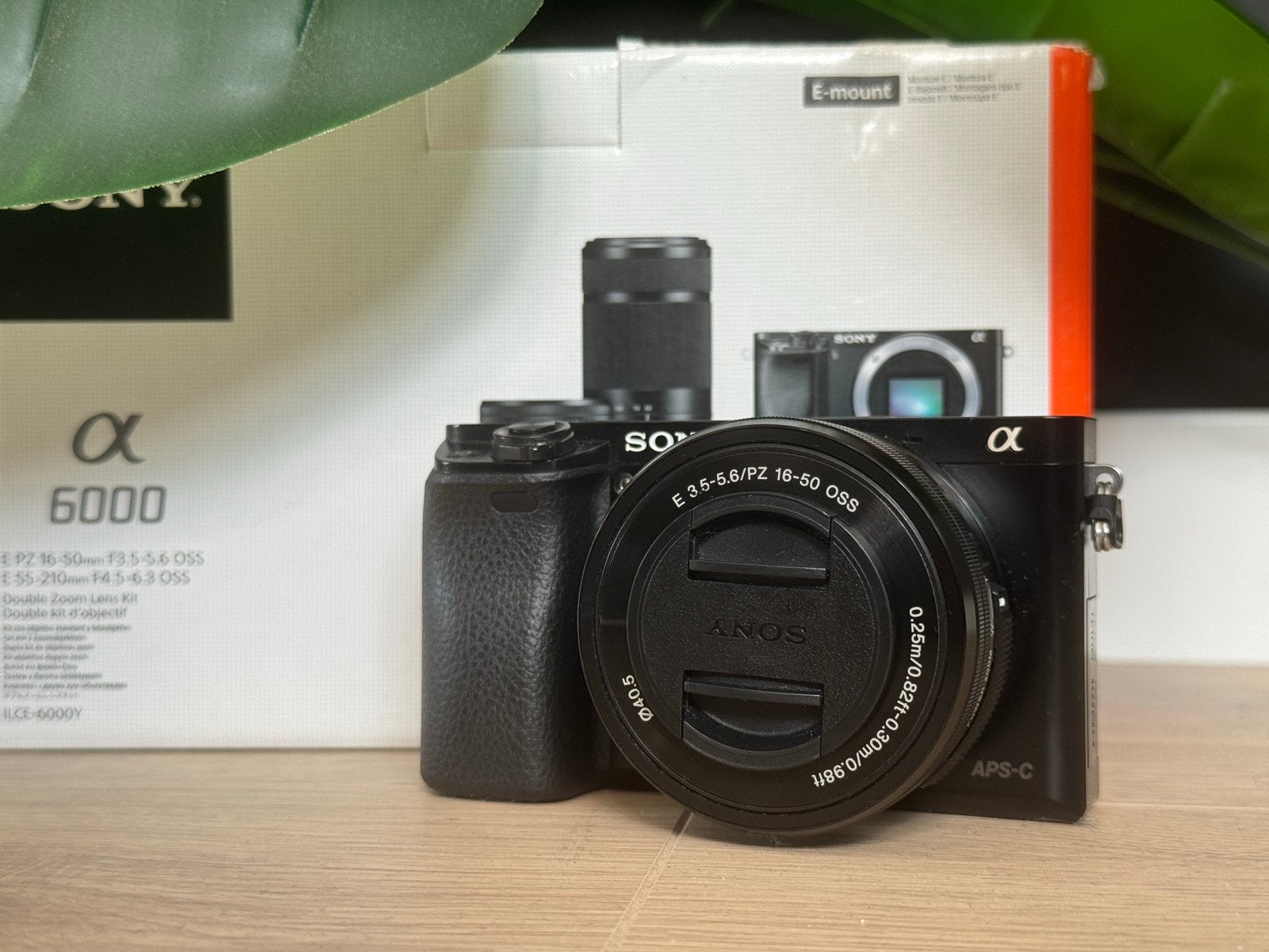 Sony Alpha A6000 Systeemcamera met 19000 clicks, Gebruikt, Ophalen of Verzenden, Sony, Systeemcamera
