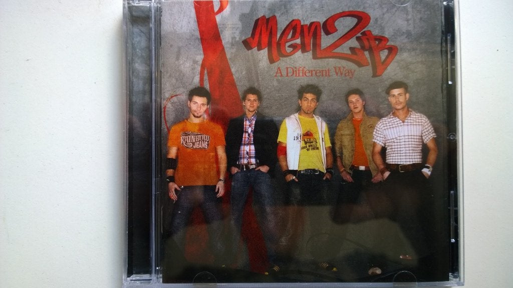 Men2B - A Different Way, Ophalen of Verzenden, Zo goed als nieuw, Pop, Album