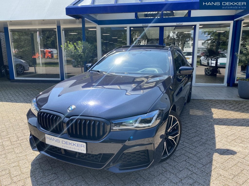 BMW 5-serie Touring 530d High Executive Edition Pano / M-pak, Auto's, BMW, Automaat, Achterwielaandrijving, Gebruikt, Euro 6