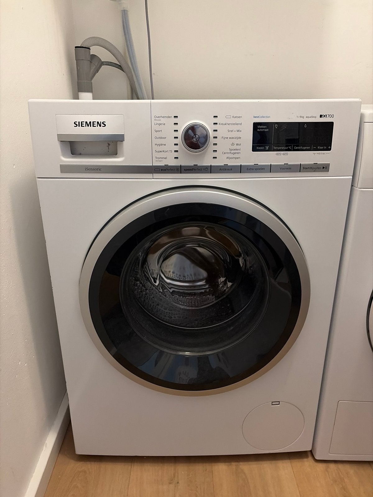 Siemens iSensoric iQ700 Wasmachine - 4 jaar oud, weinig gebr, Witgoed en Apparatuur, Wasmachines, Ophalen, 1200 tot 1600 toeren