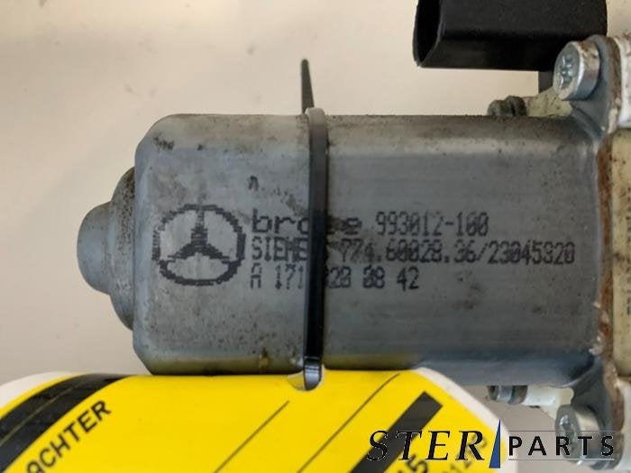 Ruitmechaniek 2Deurs links-achter van een Mercedes SLK, Gebruikt, -, Ophalen of Verzenden, -