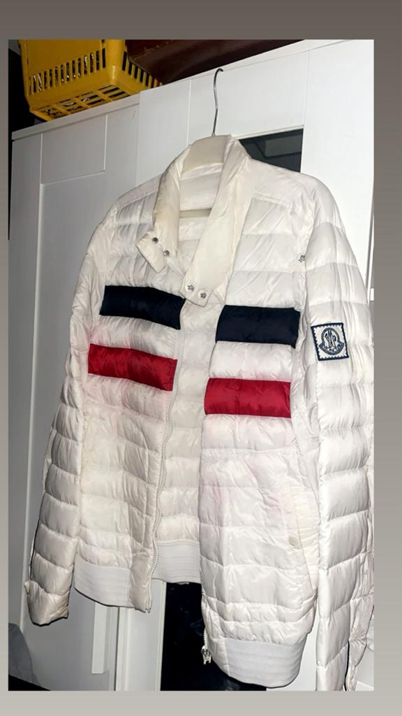 MONCLER JAS, Ophalen of Verzenden, Zo goed als nieuw, Zwart
