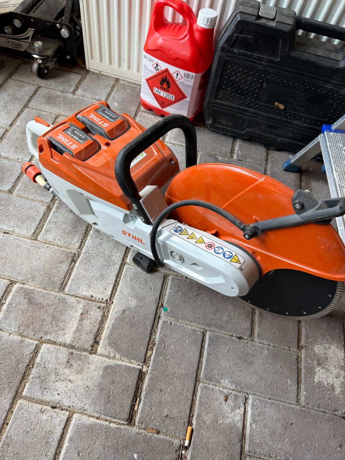 Stihl TSA 500 Accu Doorslijper met Accu's en Lader, Ophalen, 70 mm of meer, Overige typen, Zo goed als nieuw