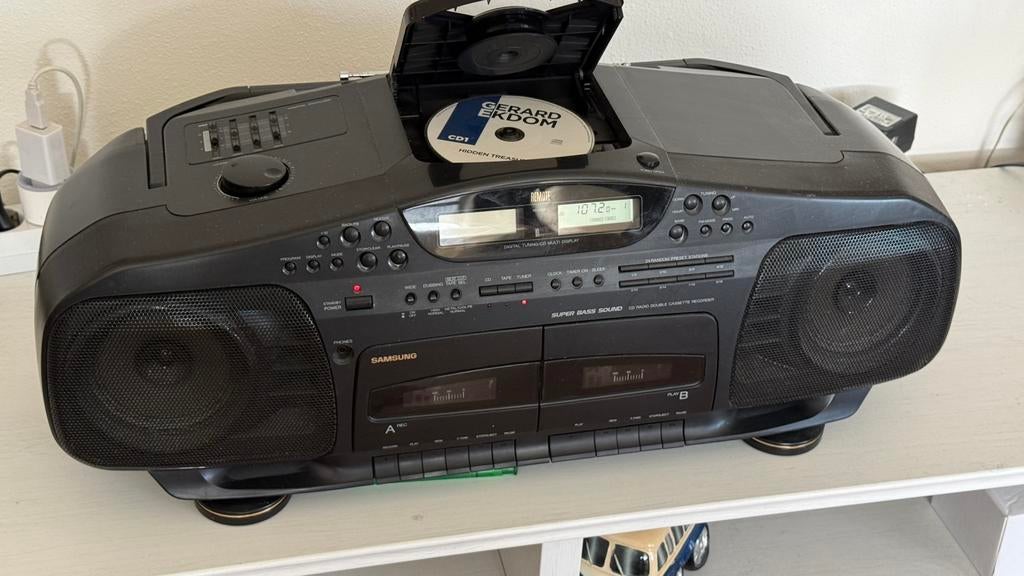 Samsung radio met CD-speler en dubbel cassettedeck, Ophalen, Met cd-speler